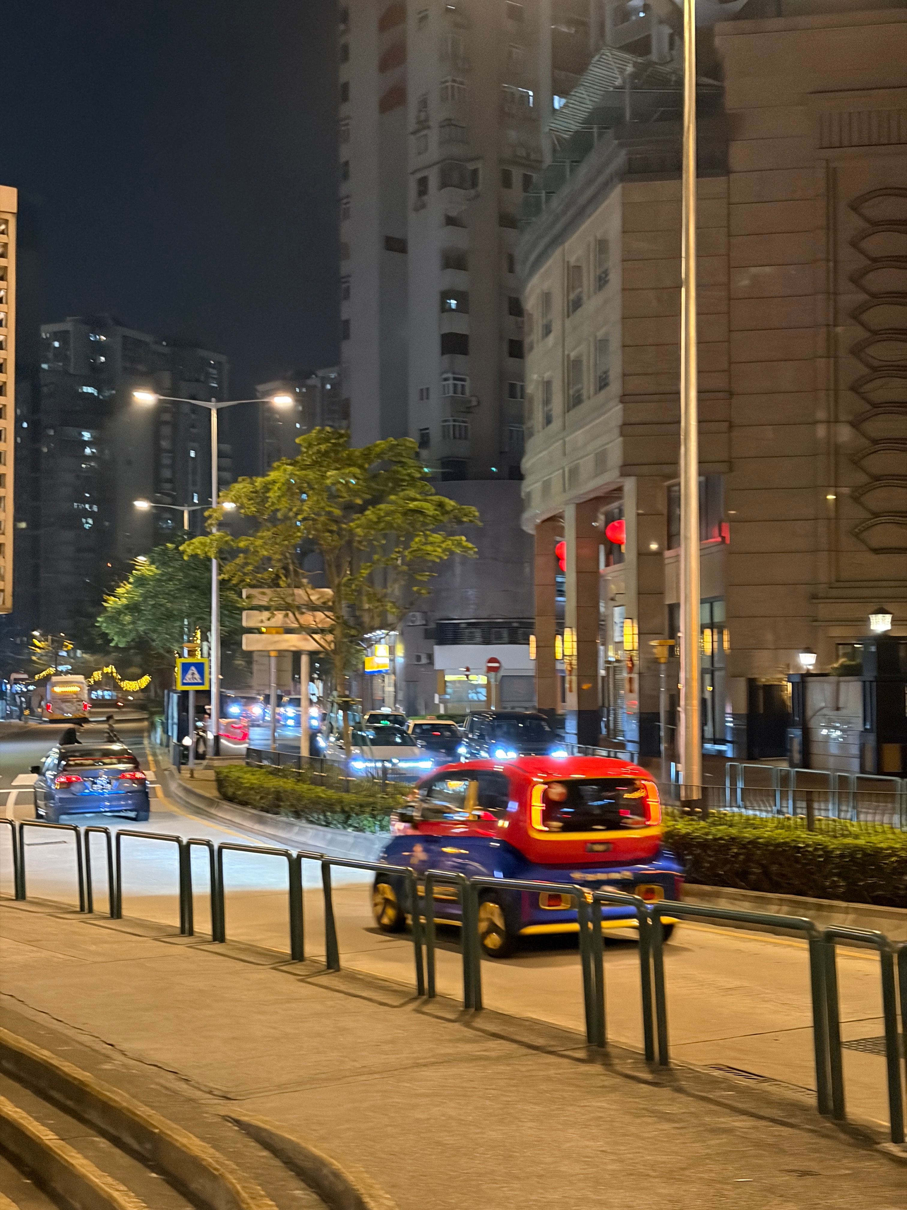 澳门都有哪些中国品牌车经过我的观察蔚来的能见度应该是最高ES6、ES8、ET5 