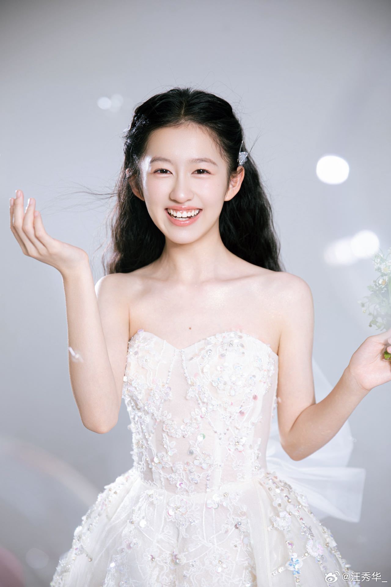 大侦探NPC颜值 不得不说吕晨悦真的越长越好看，而且情绪戏好有感染力大侦探