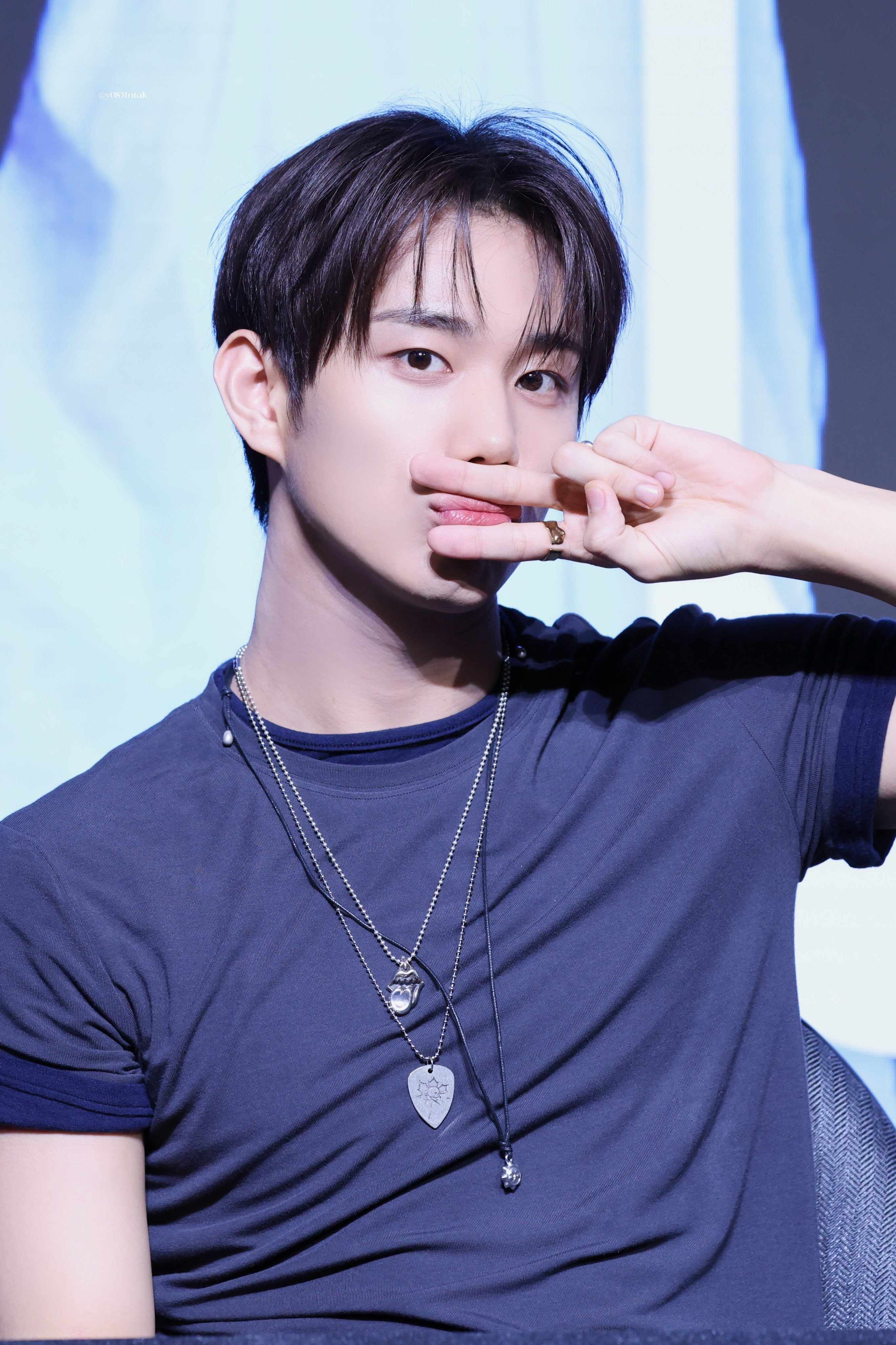 260705 高清 © y0831ntak 
