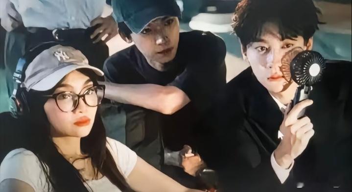 一句“快了”从烈阳盛夏待到飞雪暖冬…从视频记录里的2024到现实里幸福的2025