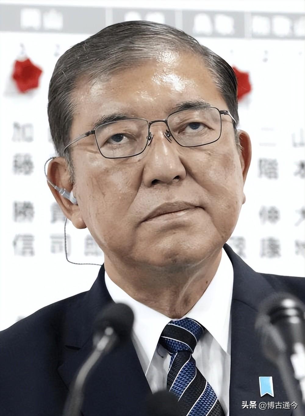 日本为何总赌国运侵华？别只怪军国主义！前首相石破茂亲口揭底：甲午赔款喂饱明治维新