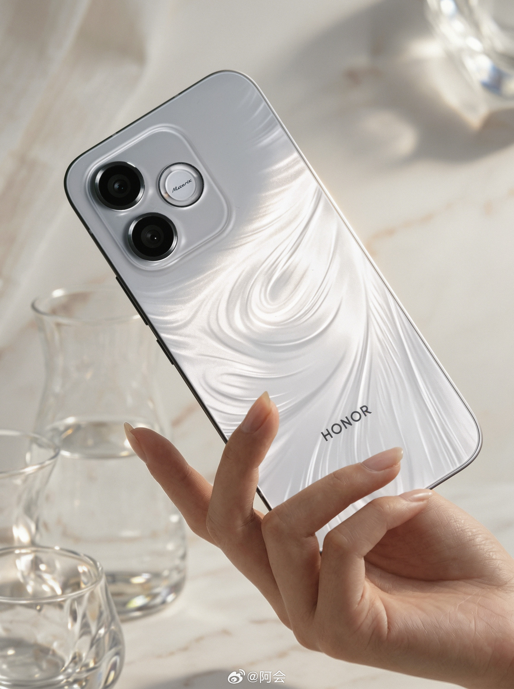 荣耀 X80i 你们觉得怎么样给大家收集了一波现在公开的配置：6.6” 1.5K