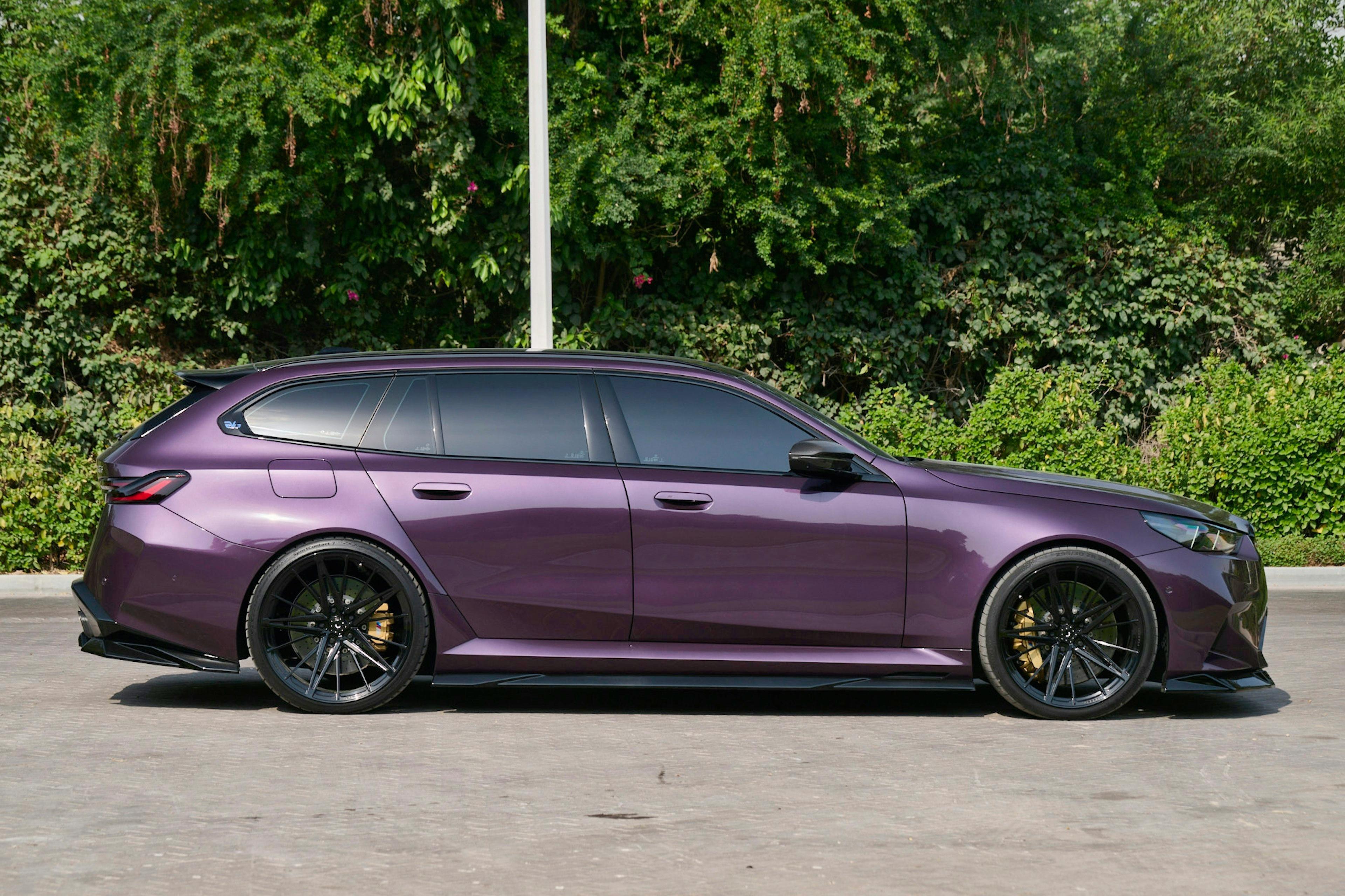 2026 BMW (G99) M5 Touring丨汽车视觉 Purple Da