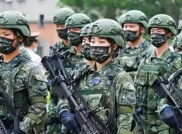 就在刚刚，台“国防部”正式宣布，

6月21日，台湾地区防务部门正式宣布：为强化