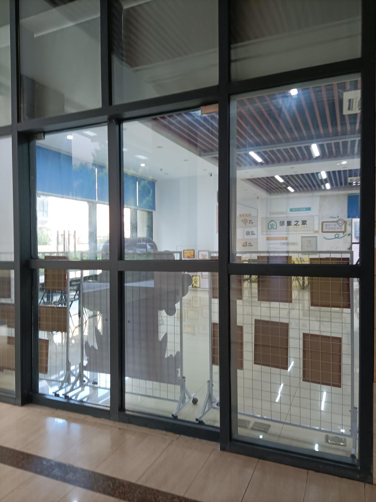 一张图证明冬天来了看看老年活动室里一个人也没有，就知道冬天来了！[捂脸]