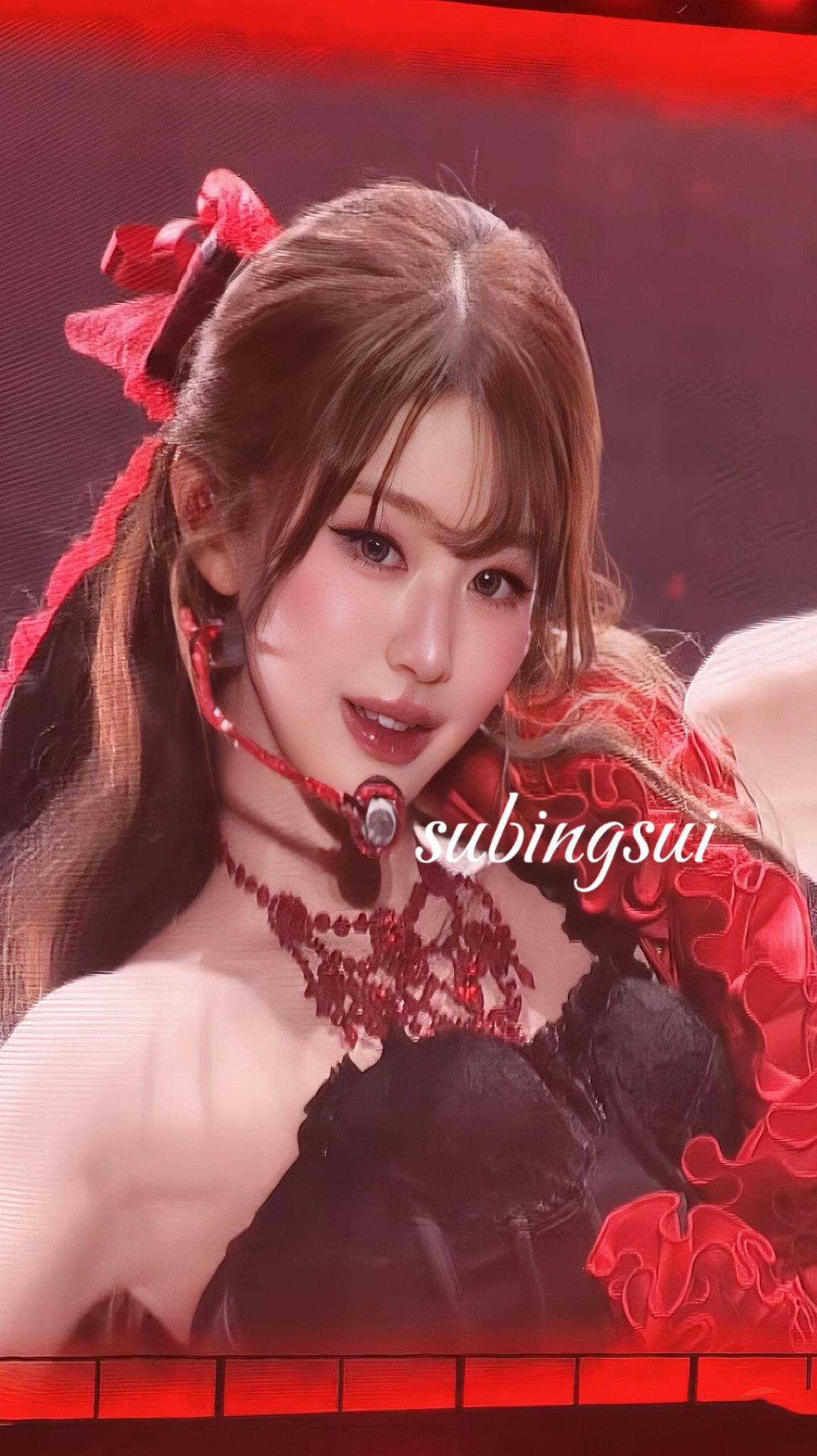 张元英大屏 怎么能有人跟橙光立绘长的一模一样啊 ​​​