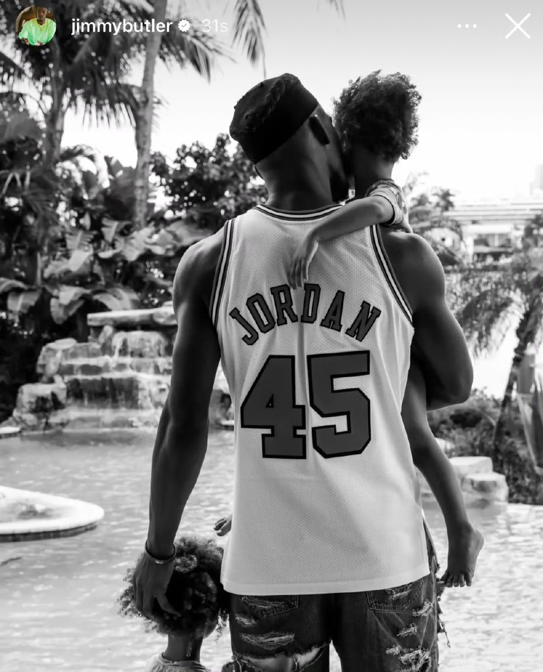 巴特勒复出    巴特勒通过经纪人发表回归宣言：I'm back。 1995年，