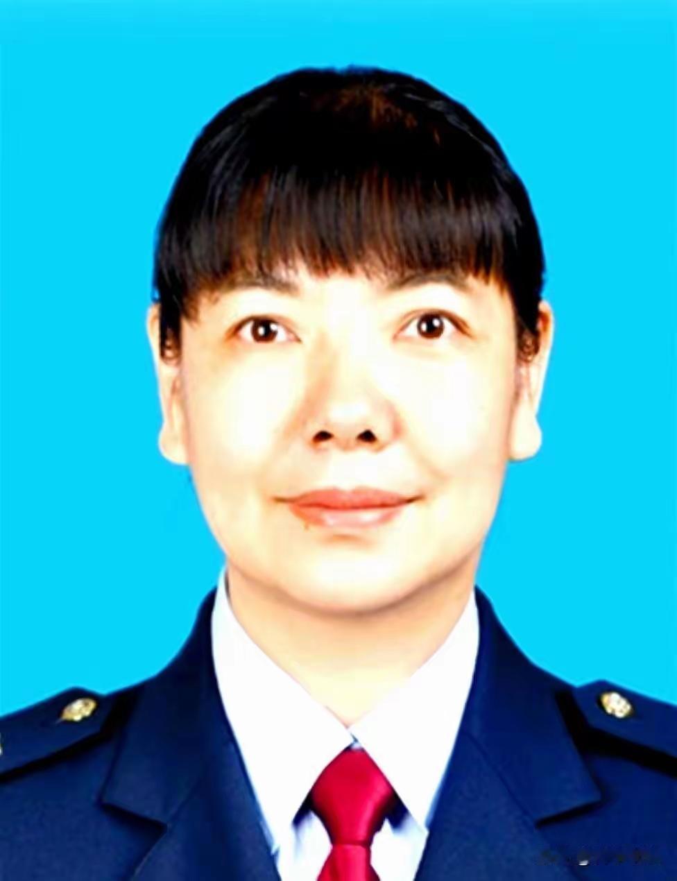 苏云翠这身子骨，怕是早就被日子压得直不起腰了。

她怎么也不会想到，一个红塔区税
