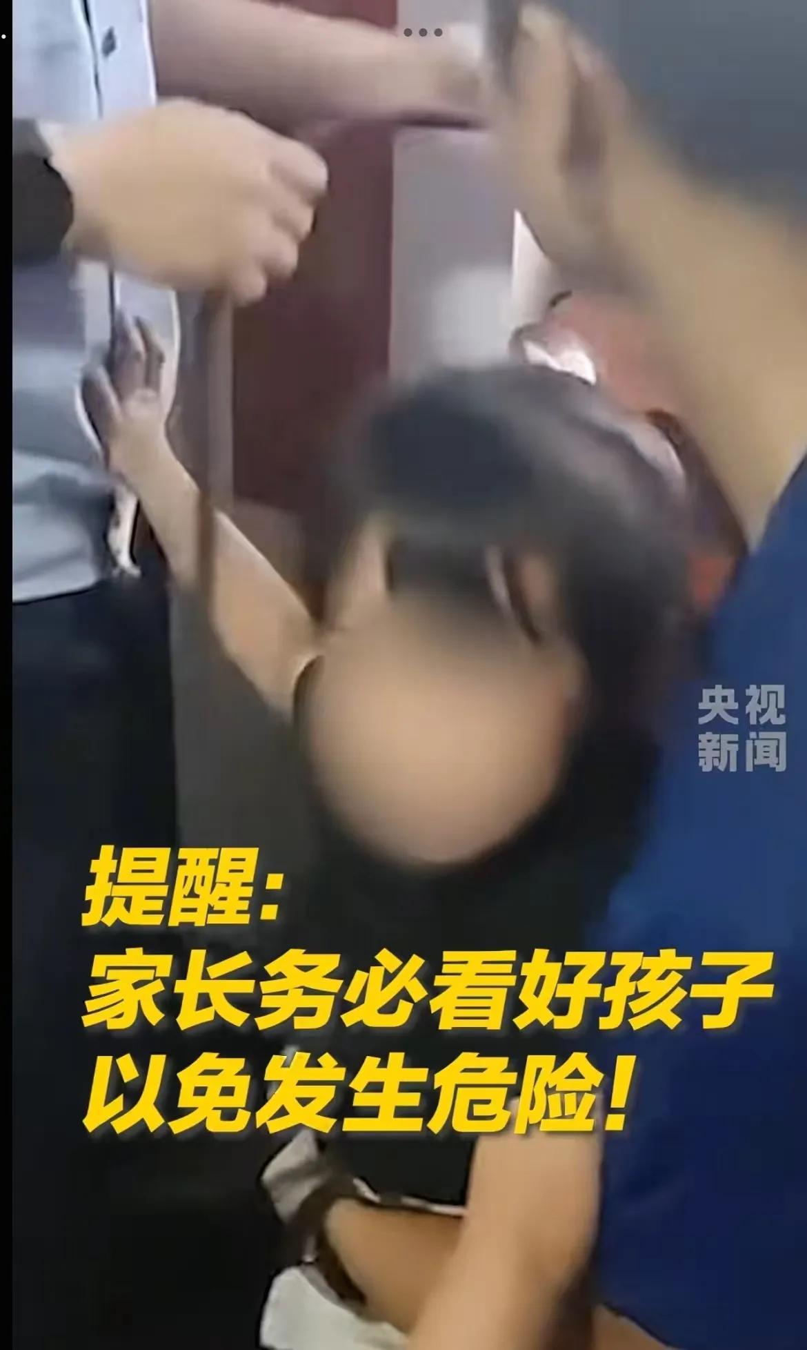 惊魂一刻！女子住在14楼，窗外突然传来“砰”的一声，吓得腿都软了！竟然是20楼的