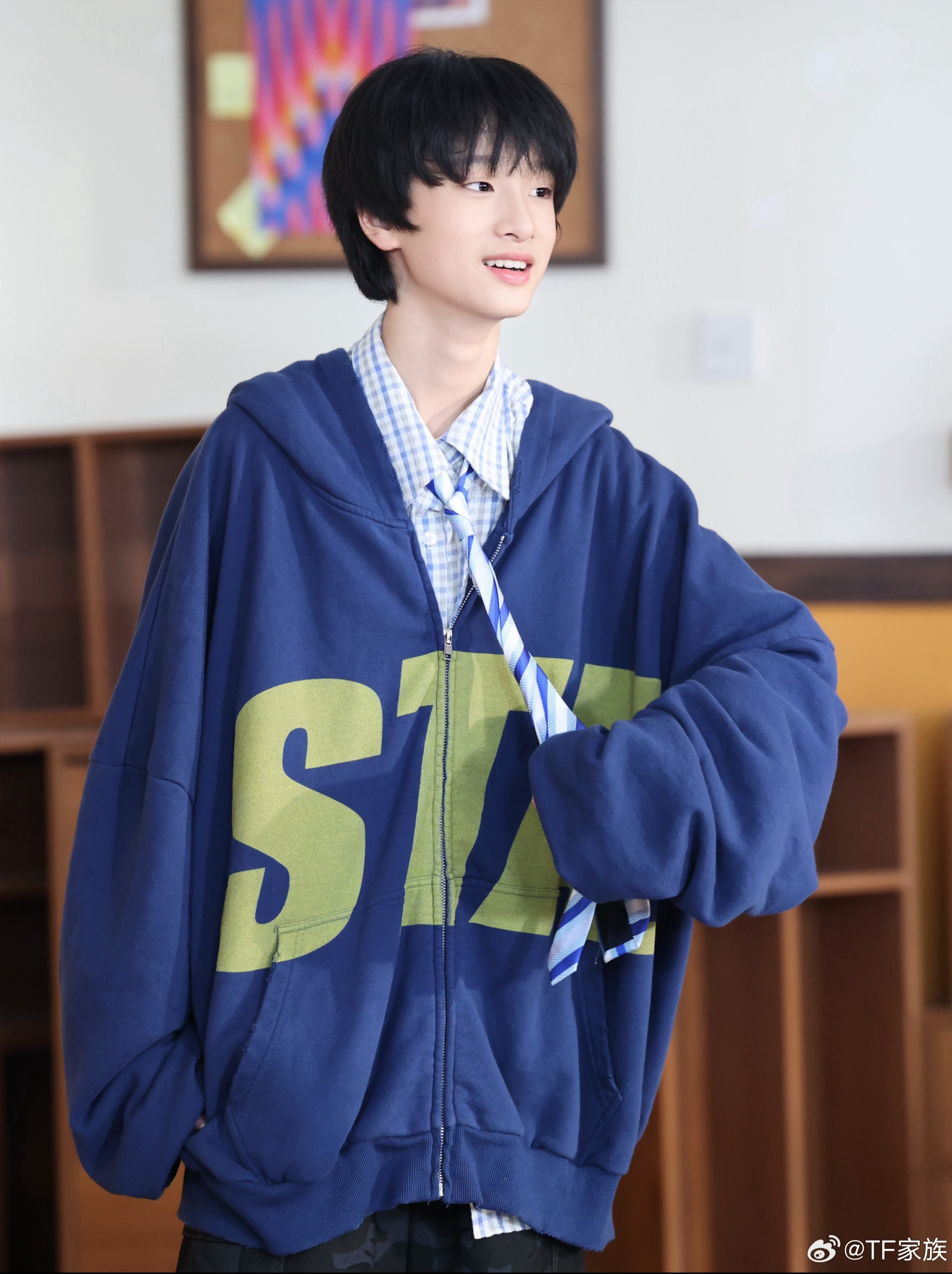 陈燊 cs陈燊 五代第一完全体ace “你的身影落在了青春的回忆，充满了美好”＂