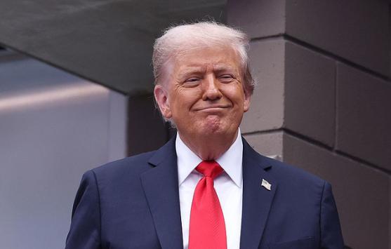 特朗普再次被传“去世”！
不管“特朗普去世”的消息是真是假，但有外媒断定，特朗普