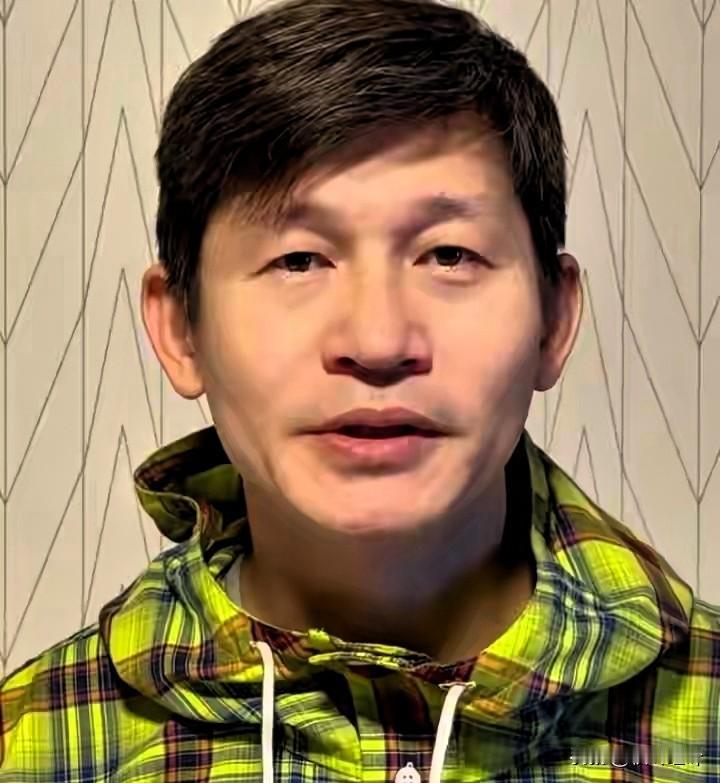 《沉默的荣耀》谷正文扮演者余皑磊，最近抑郁了、出门怕被揍！

他为这角色下的功夫