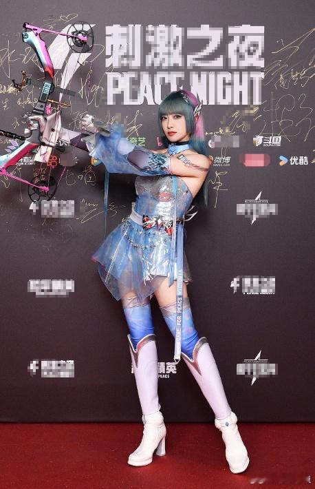 #宋茜虞书欣田曦薇红毯生图#美女们都cos的哪些人物？ ​​​