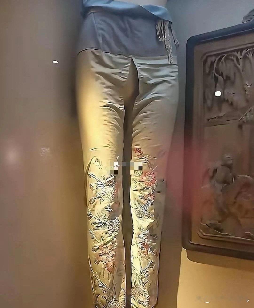 原来在古时候就有这种开裆裤了 