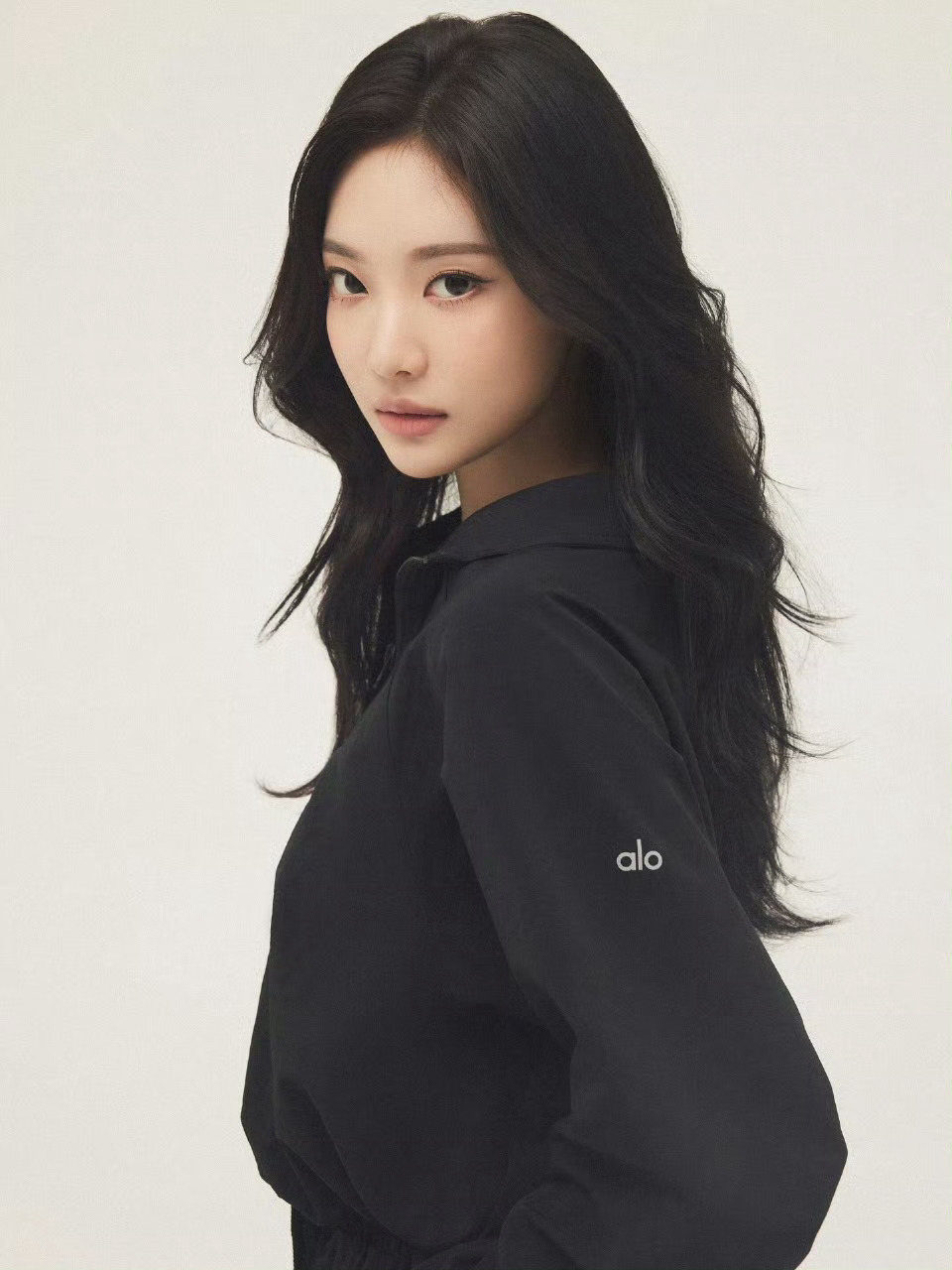 LO Global Brand Ambassador 宁艺卓美国的瑜伽服装品牌A