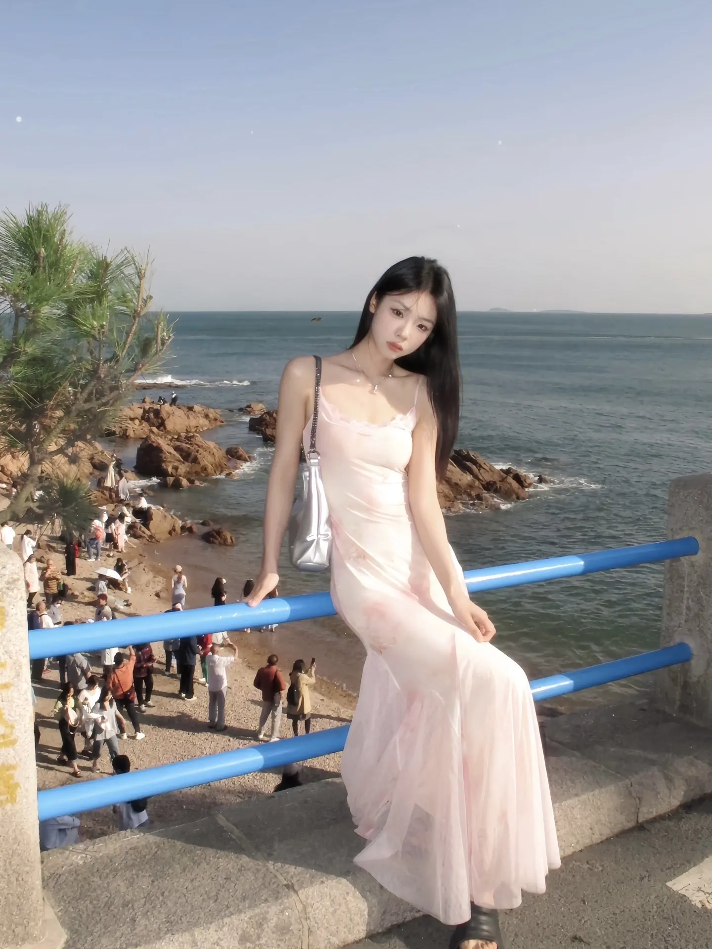 海边与小裙子的适配度100%