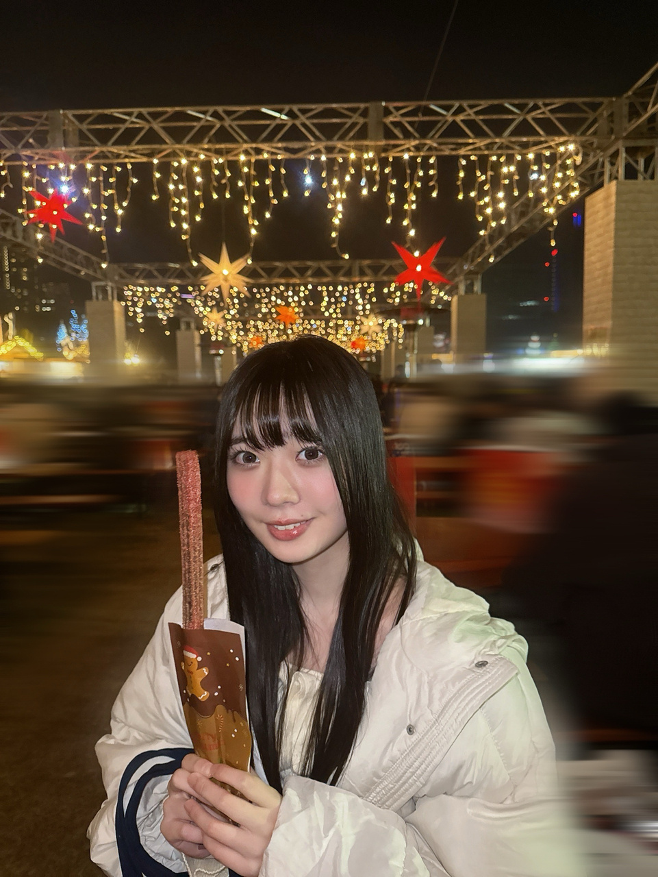 坂井新奈「この間の美月とのクリスマスマーケットのお話🎄シャンシャンシャンシャン