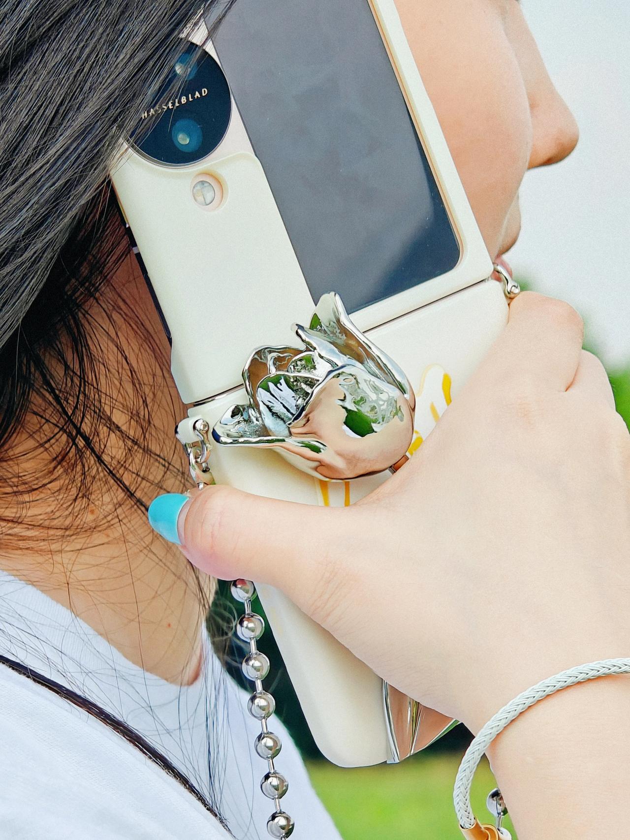 OPPO Find N3 Flip+定制手机壳=真时尚单品

OPPO Find