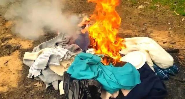 老人去世后，“遗物5不烧，烧了福气跑”，身为子女千万要注意！

民间流传“遗物五