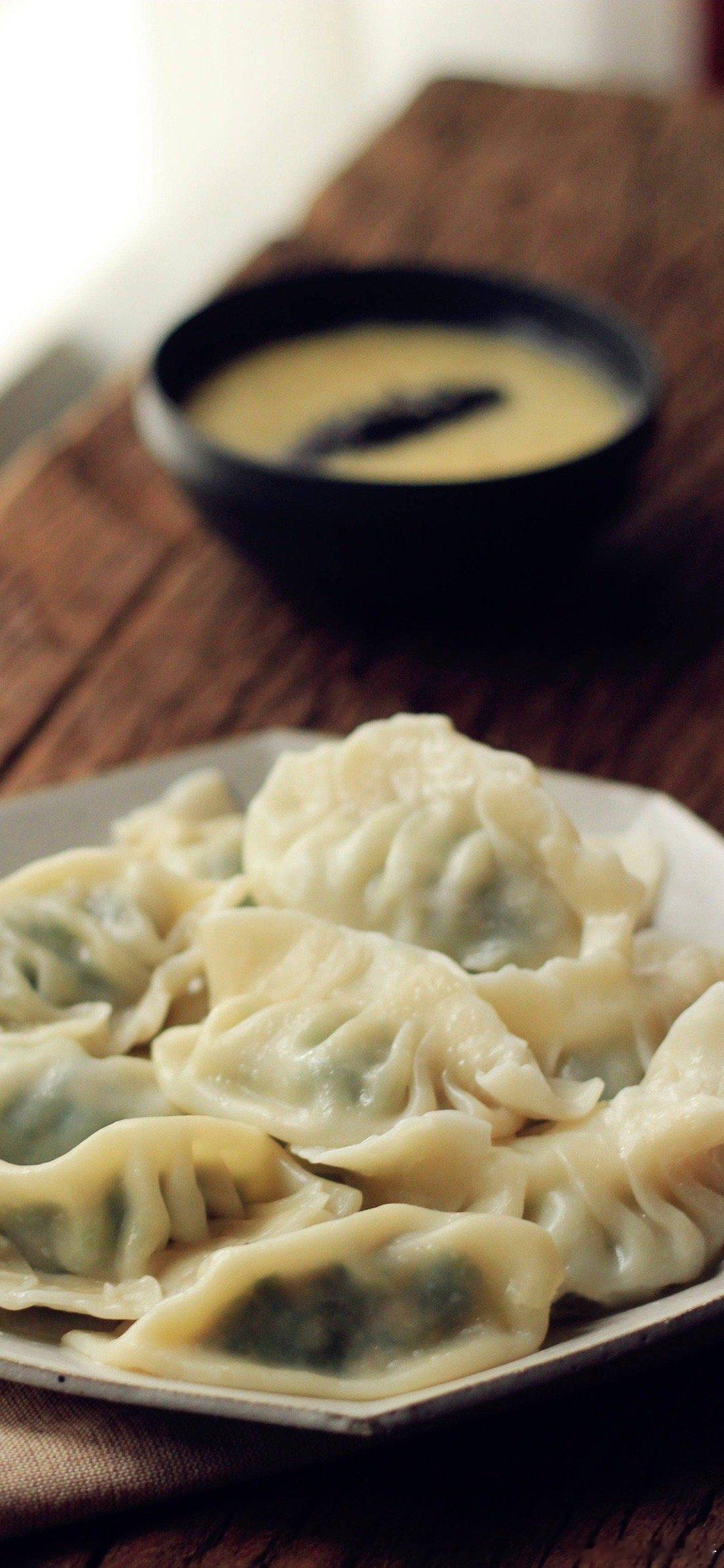 马龙冬至日与老友相聚冬至快乐大家，吃饺子 