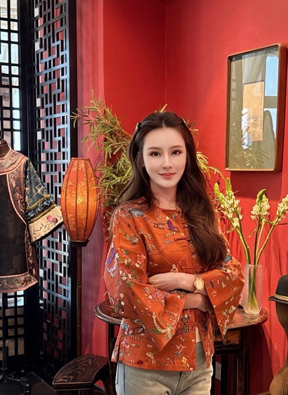 “在心里种花，人生才不会荒芜”