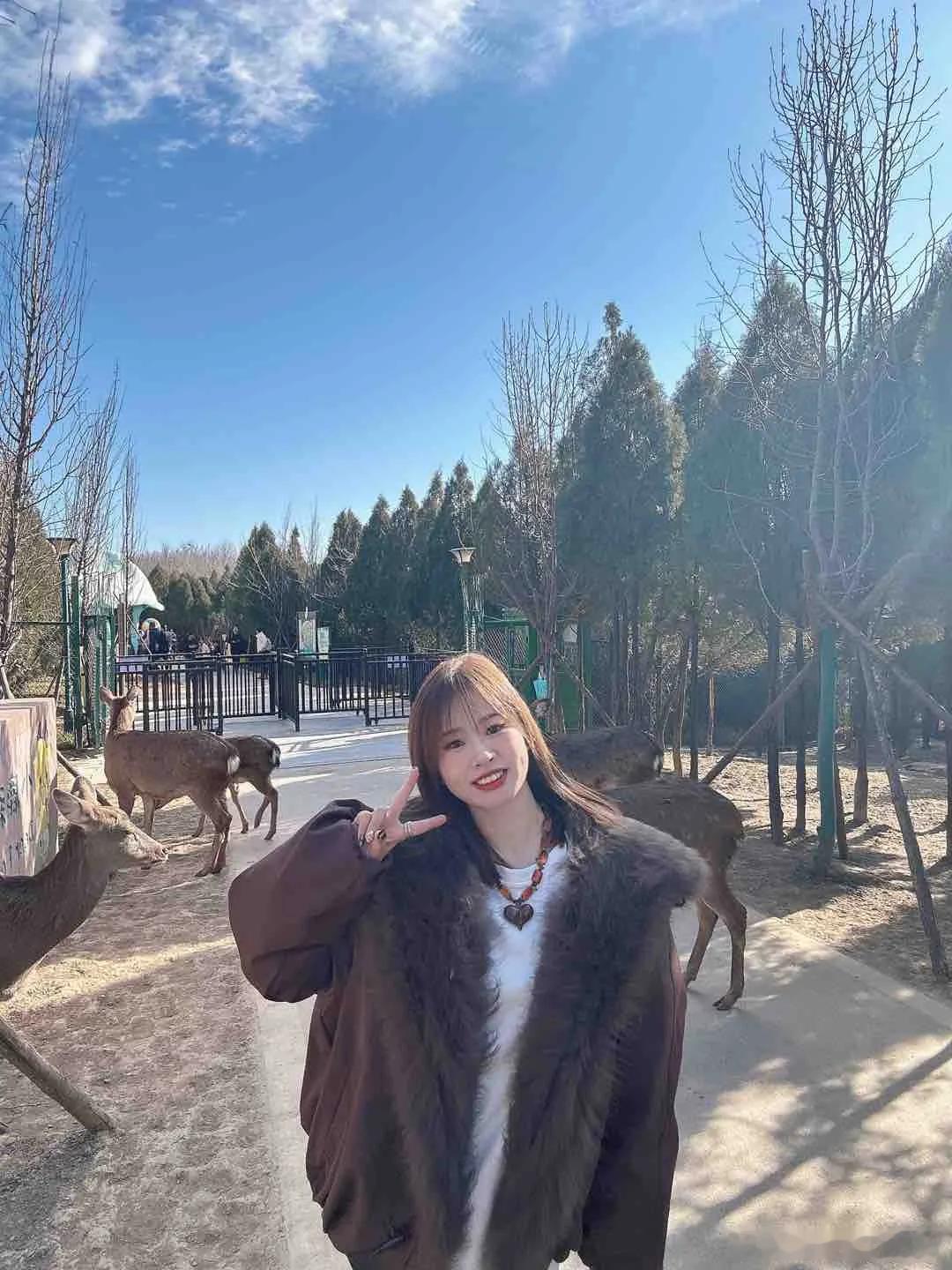 少妇超甜305 猜猜多大了 