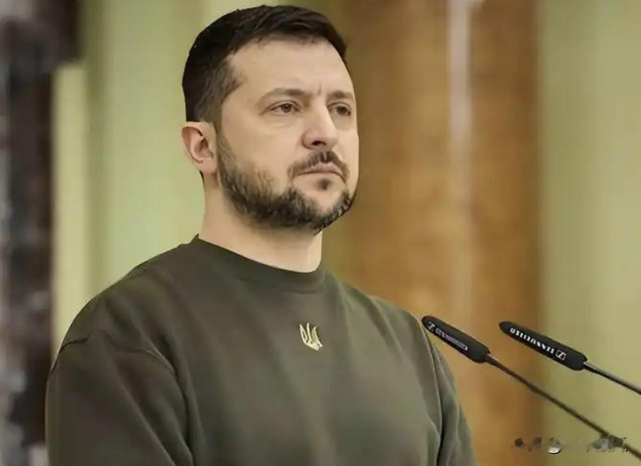 西部断电。乌克兰媒体称，利沃夫数月来首次遭遇全面停电。乌克兰各地的电力供应时间表