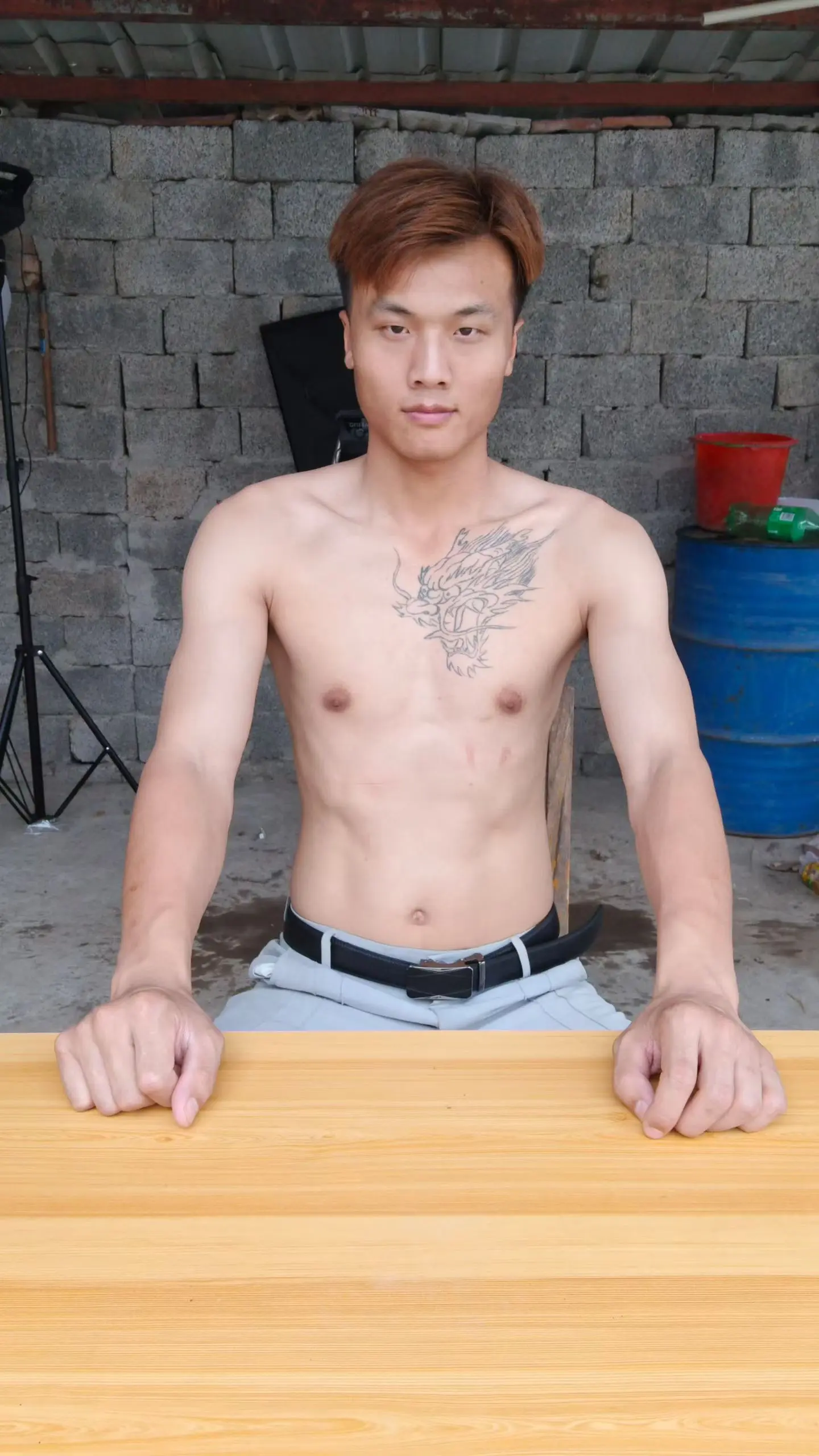 两个对比，是第一个薄肌好，还是第二个脂包肌好啊，薄肌要严格控制饮食（没...