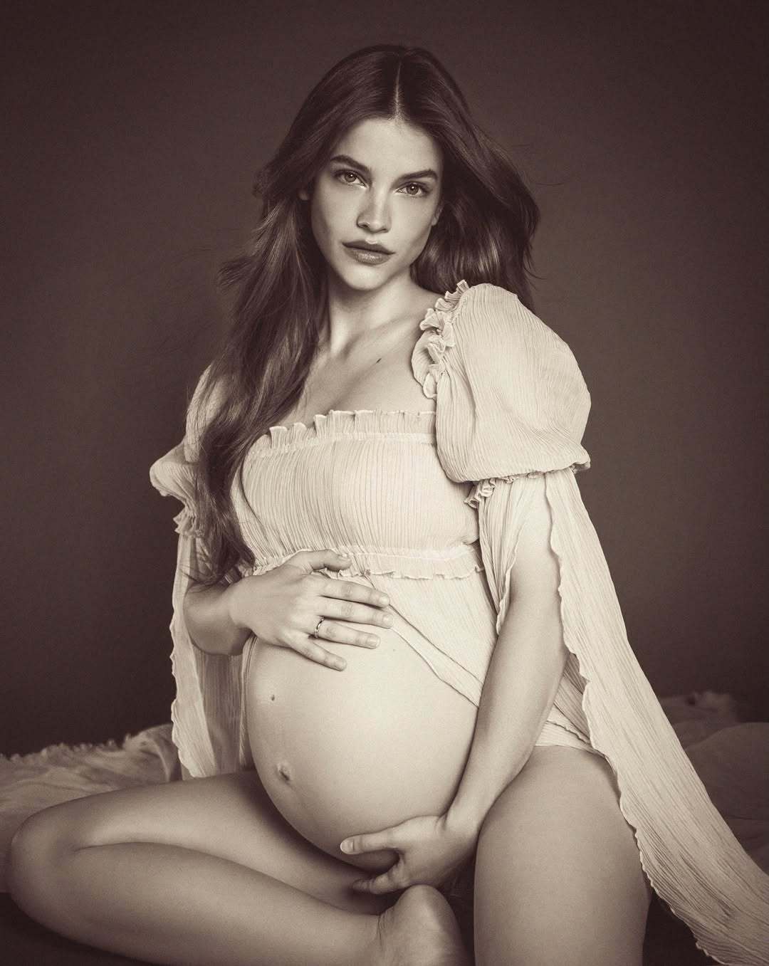 伟大💛mother…Barbara Palvin. ​​​