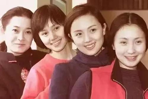 四位70后美女演员，谁美谁丑，一目了然[灵光一闪]