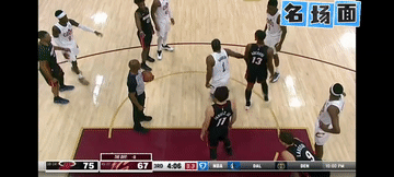 “托布你站这，小黑来，你站那！”别光夸米切尔的神奇三分，这还得归功于哈登的“指点