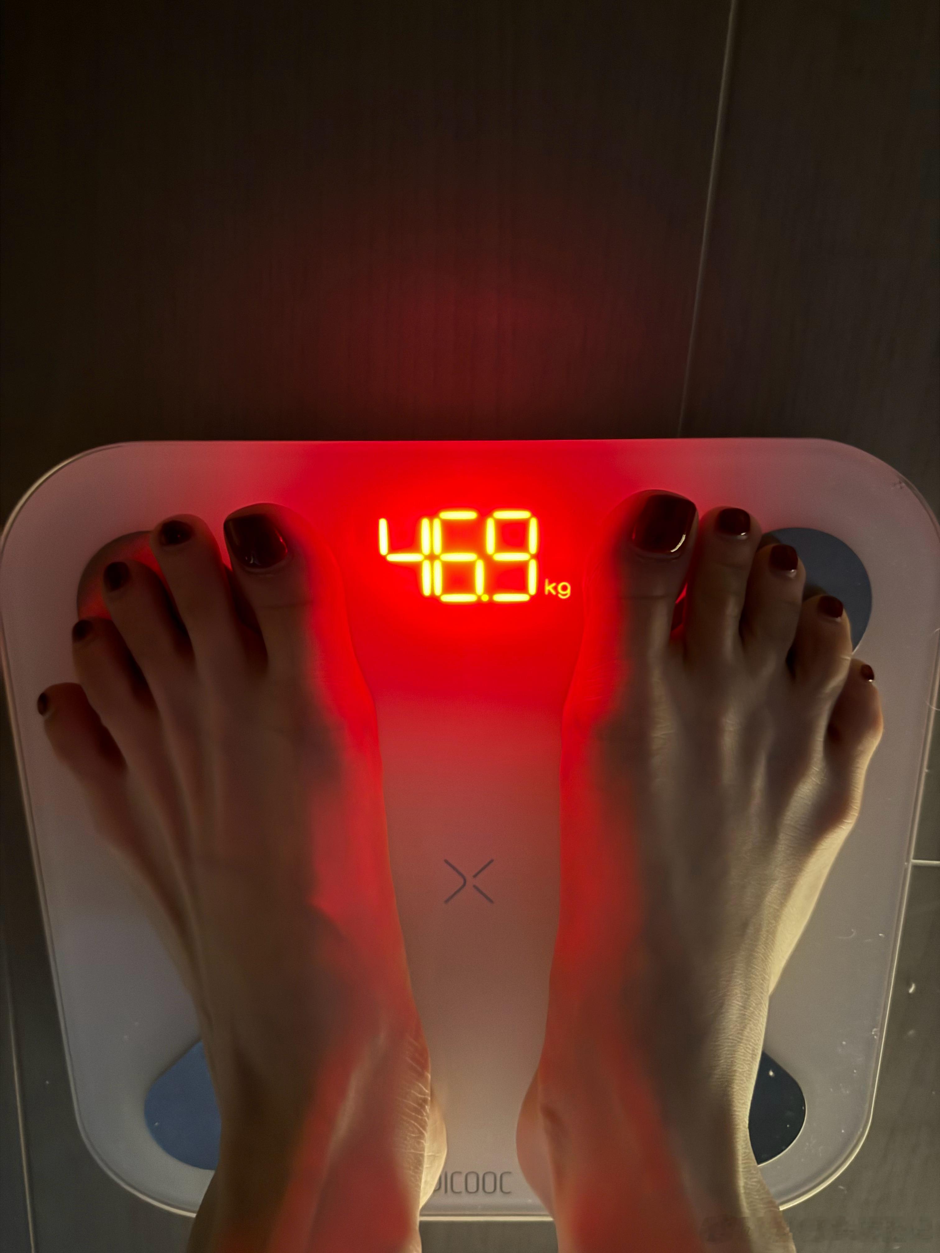 我去！这几天一直躺在家里打游戏看小说，给自己熬成94了 