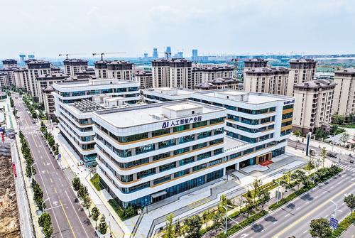 势头迅猛！90余家人工智能企业扎根雄安
未来之城雄安AI产业持续提速！目前已有9