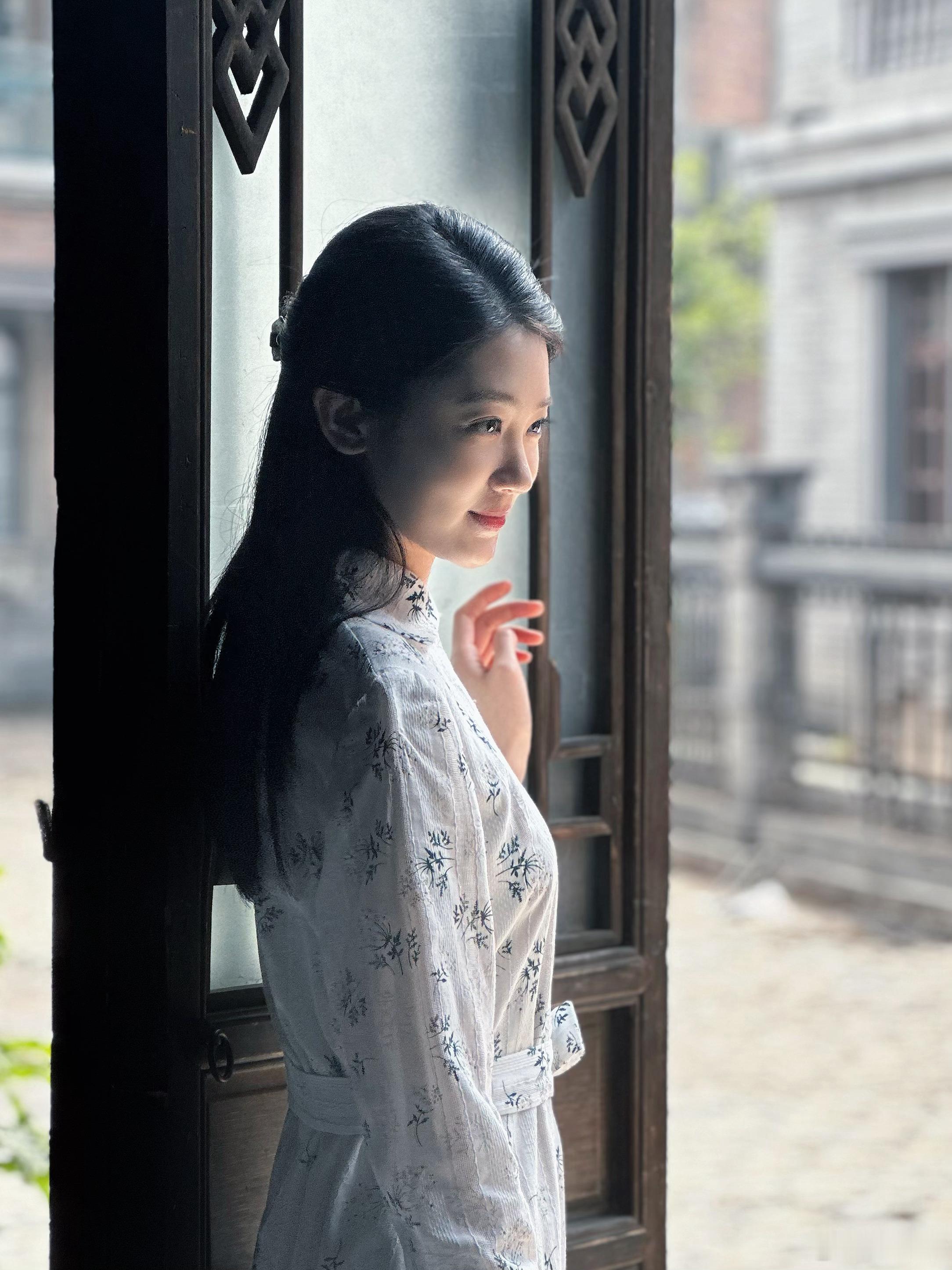 娟儿啊咱听话咱别吃了沉默的荣耀昕鲜出炉 ​​​