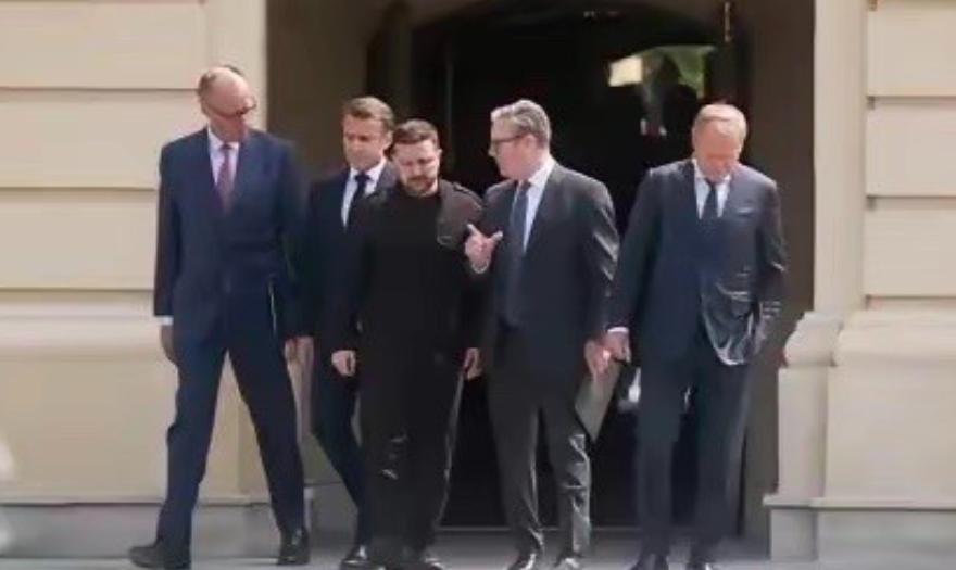 俄罗斯开始给自己找体面的台阶下了！

拉夫罗夫突然改口不谈领土谈民众安危，明摆着