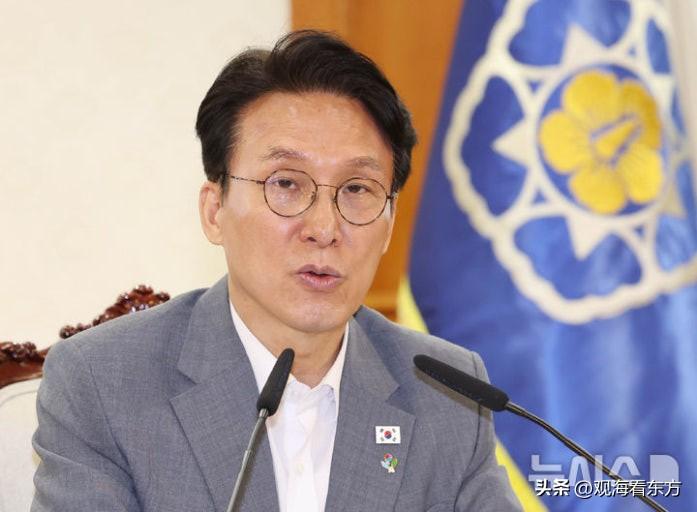 最新消息：根据韩联社6月19日的报道，韩国总理金民锡下周将访问中国，出席夏季达沃