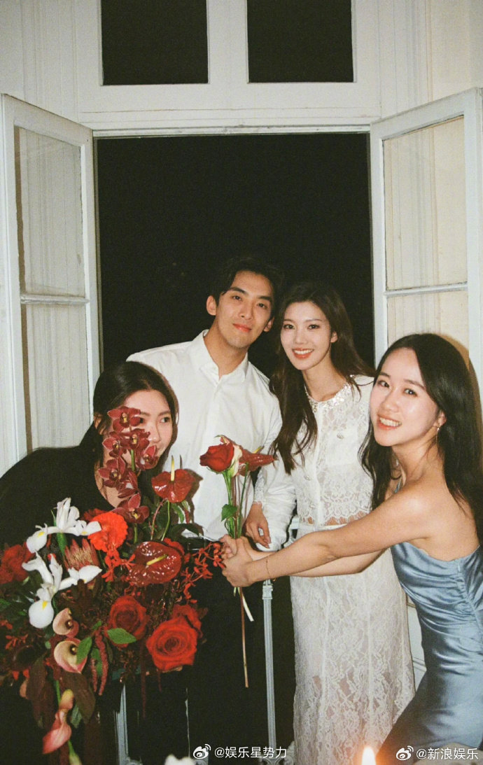 郭旭蔡昆廷结婚蔡昆廷郭旭结婚 7月5日，晒照官宣结婚喜讯，蔡昆廷激动表示：“娶到