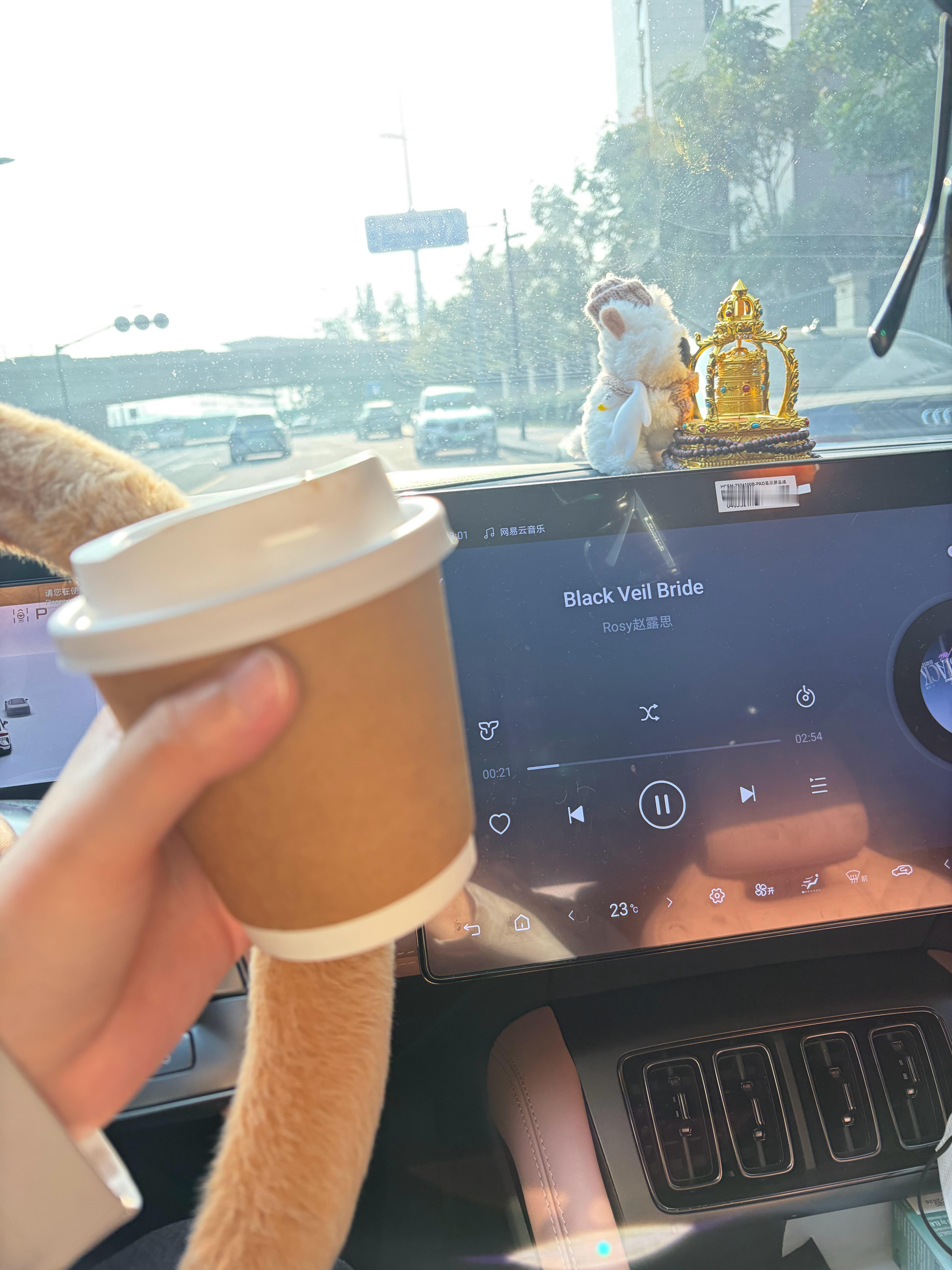 早班车配早咖啡早啊☀️ ​​​