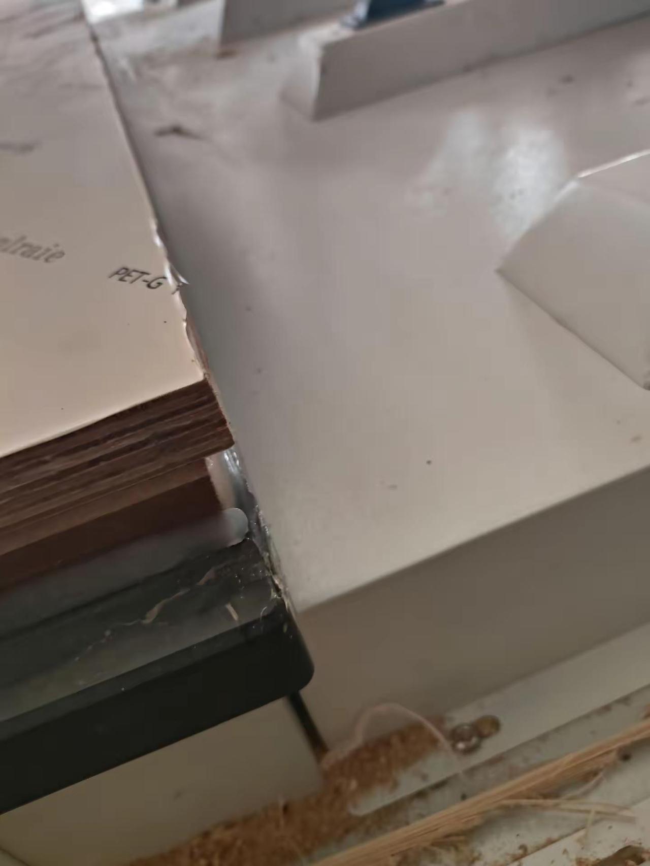 刚说给我补发一台真空泵过来，厂家就把我拉黑了，厂家是什么情况，是不是不想处理
