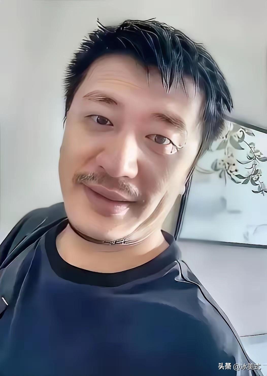 张雪峰起家的资本，你想不到：2007年起北漂，张雪峰为了把课讲明白，400多所大