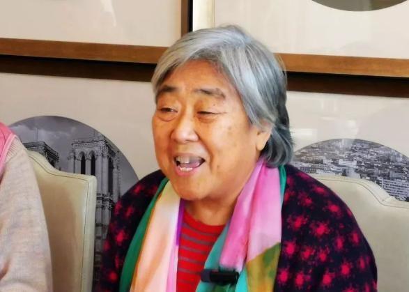 1953年毛泽东专列上接见张玉美，临别前拿出三样东西：这礼物咋样
“1953年2