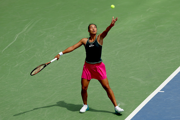 #郑钦文比赛因雨暂停# WTA1000辛辛那提站女单次轮，🇨🇳郑钦文以6-1