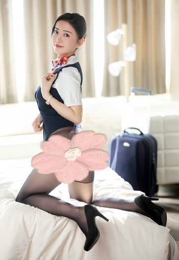 这个空姐身材有点好、、<span class="url-icon"><...
