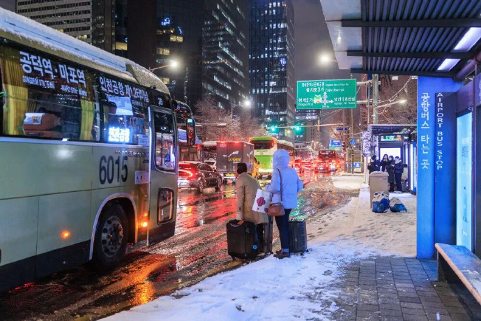 韩国再次出现熔炉事件【“熔炉事件”再现韩国：福利院院长涉嫌对4名重度残障女性实施