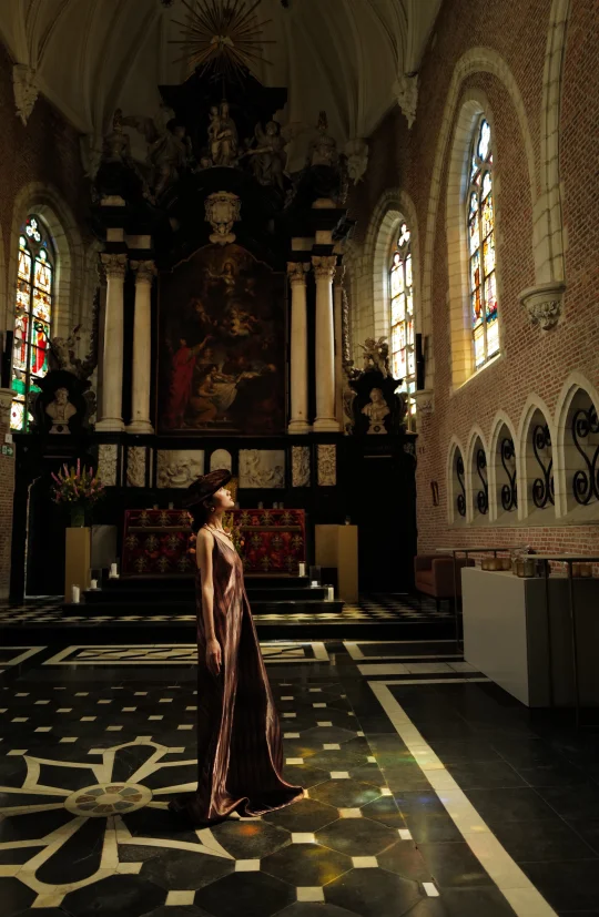 假期inspo 在安特卫普住进自带教堂的酒店