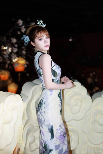 美依礼芽离婚后发新歌 新歌《搬家快乐》来了，能感受到里面的释然，愿姐姐往后只被美