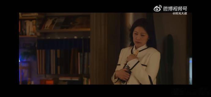 极品婆婆撞到儿子儿媳亲热现场 于新剧情节里，张小斐和佟大为饰演的夫妻遭遇极品之事