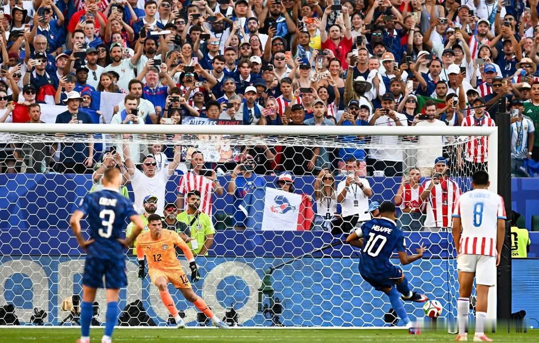 【美加墨世界杯】罚球淘汰巴拉圭 法国8强斗摩洛哥

　　今晨开踢的美加墨世界杯1