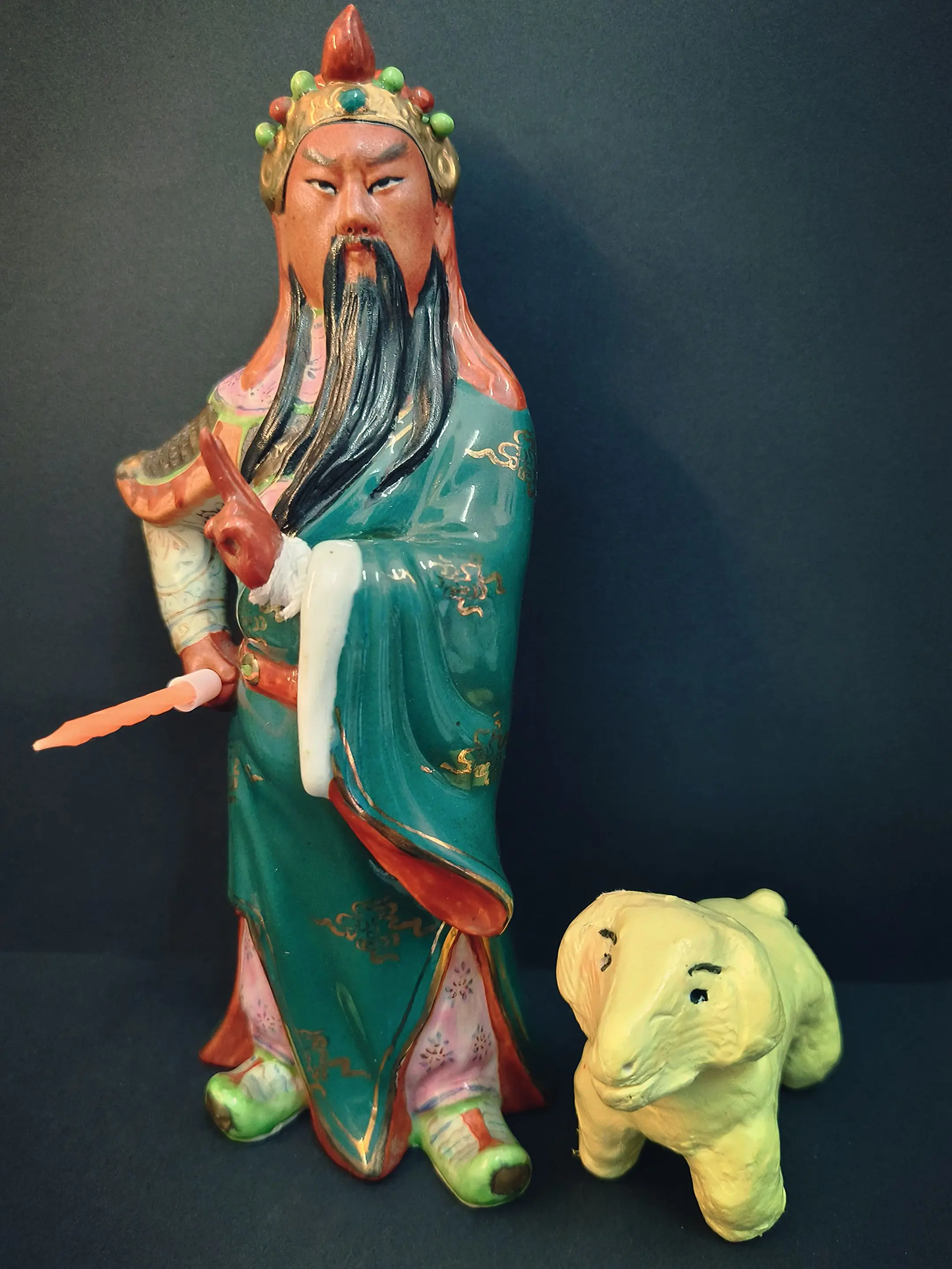 好马配英雄，赤兔配关羽