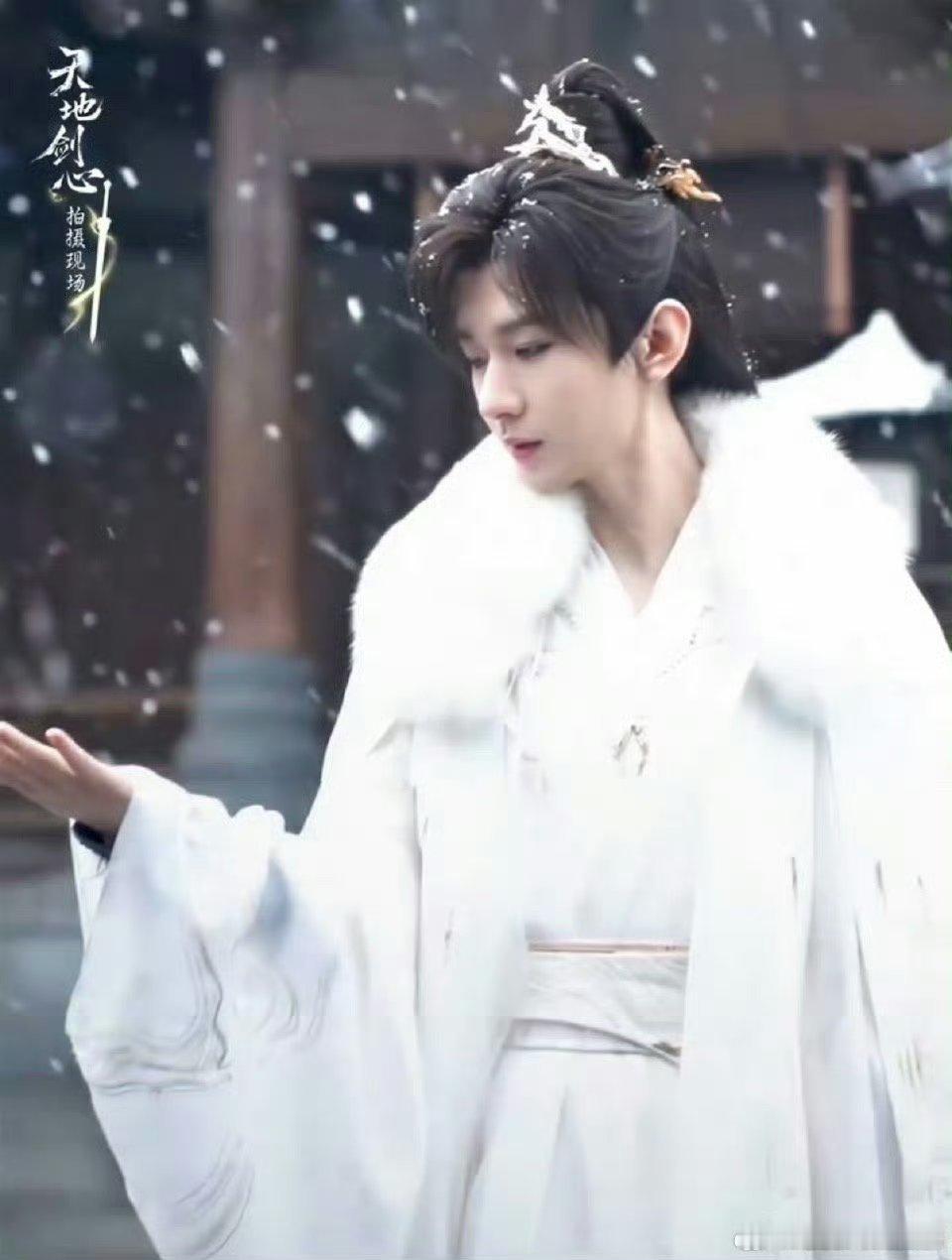 有生之年可以看到成毅迪丽热巴合作嘛~天地剑心的王权富贵和可爱的凤九小殿下对我眼睛